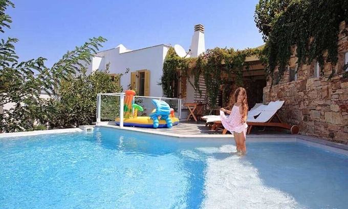 Maragas Resort | Villa 'Yellow' 8 pax Private Infinity pool - Beach hotel Villa Paradise Naxos
