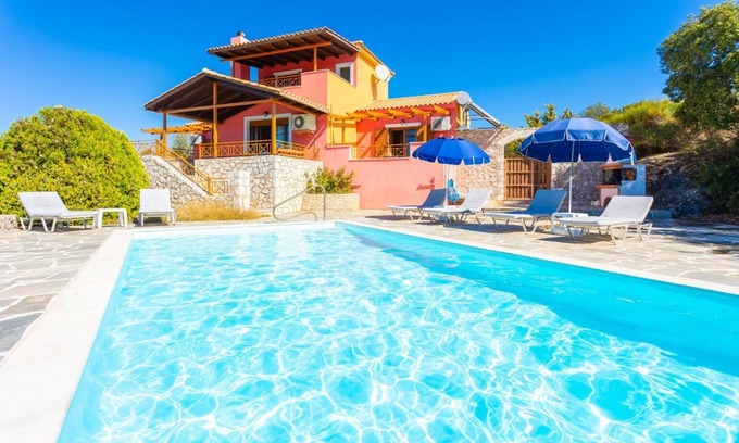 Mesovounia Villa | Villa Yeraki - Three Bedroom Villa, Sleeps 8