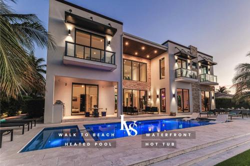 East Fort Lauderdale House | Villabella Luxe 100ft Waterfront Villa With 6bedrooms65bathrooms 5 Minute To Beach Chefaposs Kitchen Heated Poolhot Tub Outdoor Bbq Kitchen Sonos