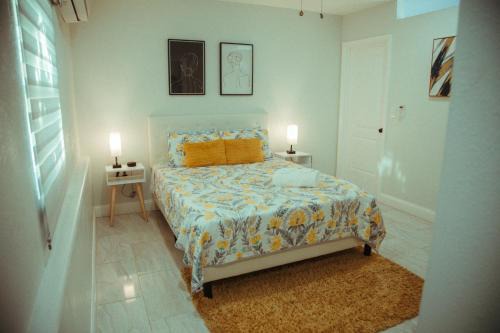 San Carlos Park Apartment | VillaBella