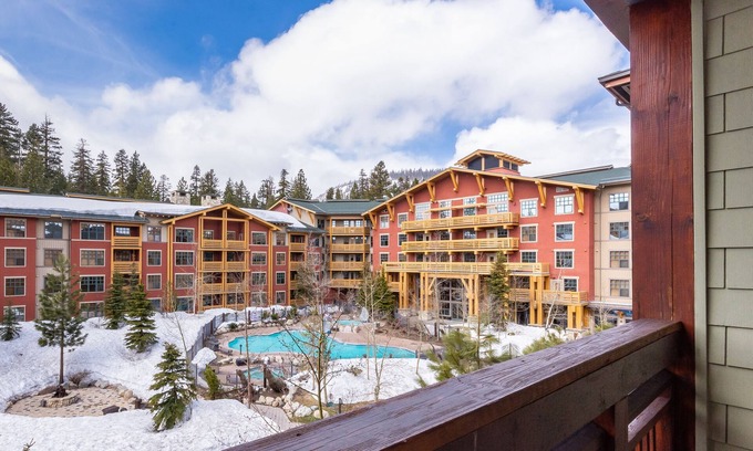 Mammoth Lakes Condo | Village #3310 Lincoln House