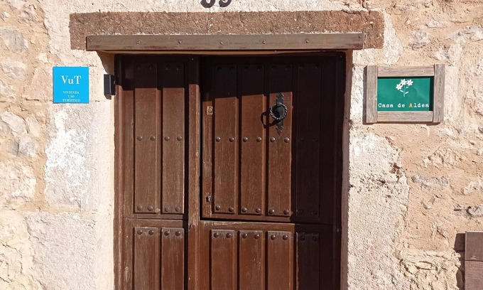 San Esteban de Gormaz House | Village House. Nature, Duero riverbank and Romanesque. Friends of your pet.