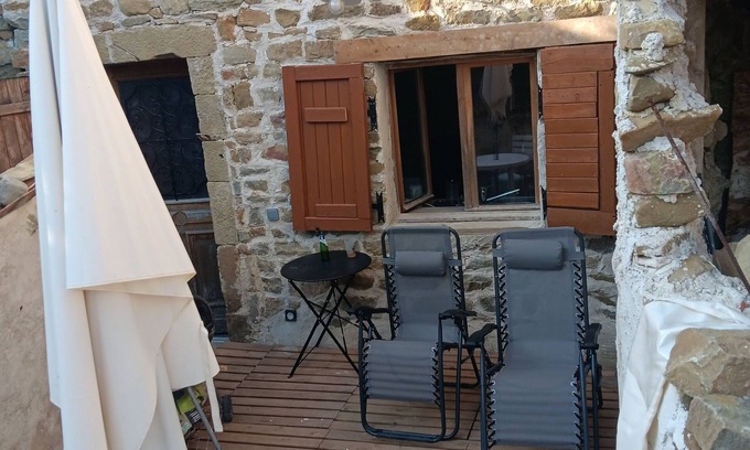 Saint-Andre-de-Rosans House | Village house with terrace on pedestrian lane. medieval rural village.