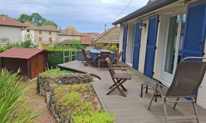 Saint-Pierre-le-Vieux House | Village house - La Bascule