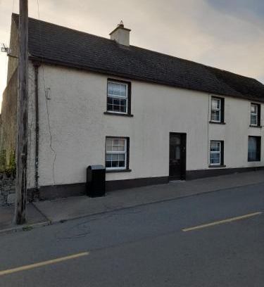 Ballyroan House | Village haven