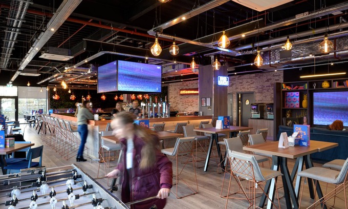 Eastleigh Hotel | Village Hotel Southampton Eastleigh