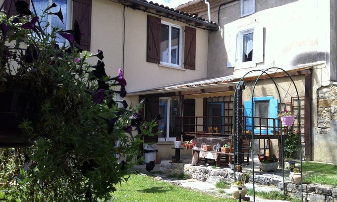 Pereille House | village house in the Pyrenees Cathares countryside, Péreille Ariège