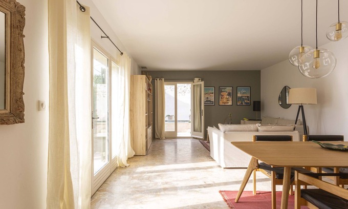 Fontvieille House | Village house with swimming pool in the Alpilles
