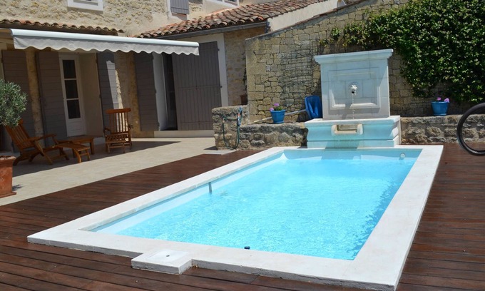 Ansouis House | Village house with pool and garden