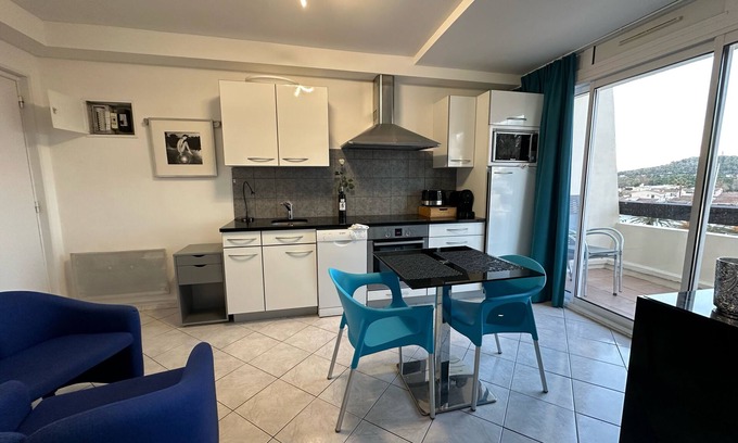 Naturist Village Apartment | Village Naturiste - Port-nature 7 - Vue Port - Le Maryline