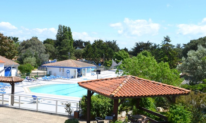 Le Bois-Plage-en-Re RV Rental | Village Océanique