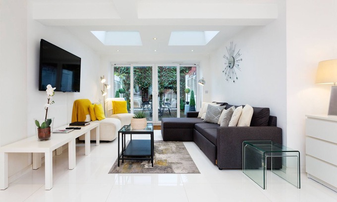Kensington House | Village Serenity, by Veeve