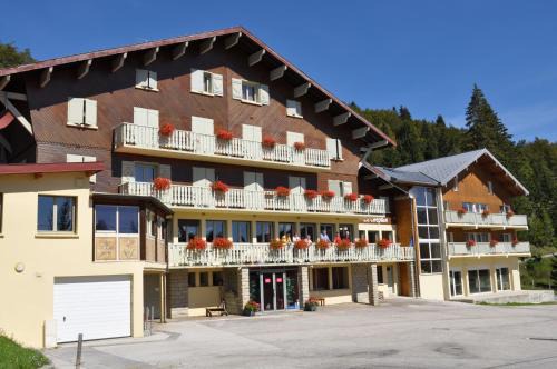 Les Rousses Resort | Village Vacances Le Grépillon