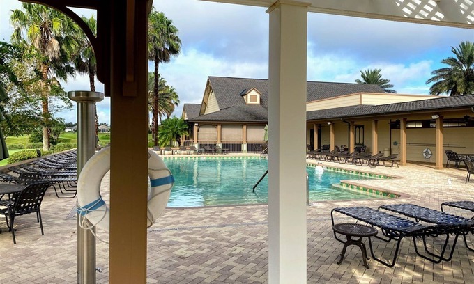 Hadley House | Villages2530-GORGEOUS FLORIDA RENTAL !