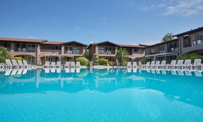 San Benedetto di Lugana Apartment | Villaggio Turistico Lugana Marina