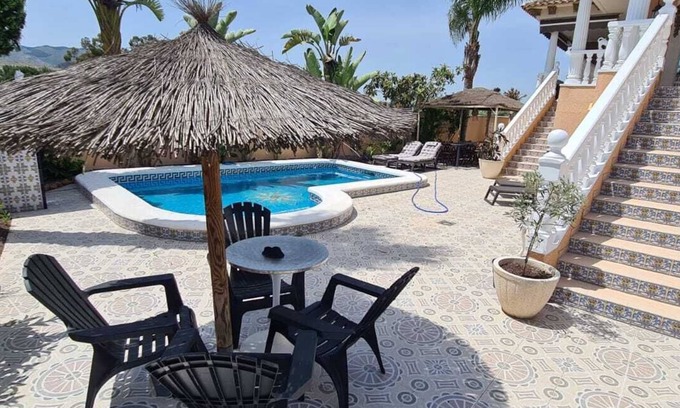Benferri Villa | villaparadise