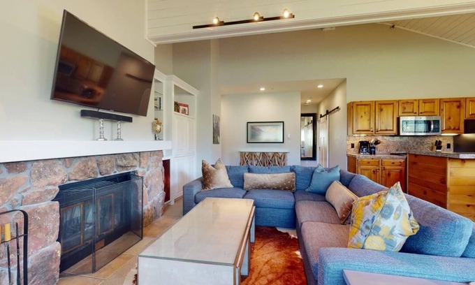 Snowmass Village Condo | Villas at Snowmass Club - 1637