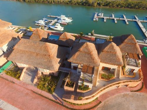 Telchac Puerto Hotel | Villas Grand Marina Kinuh