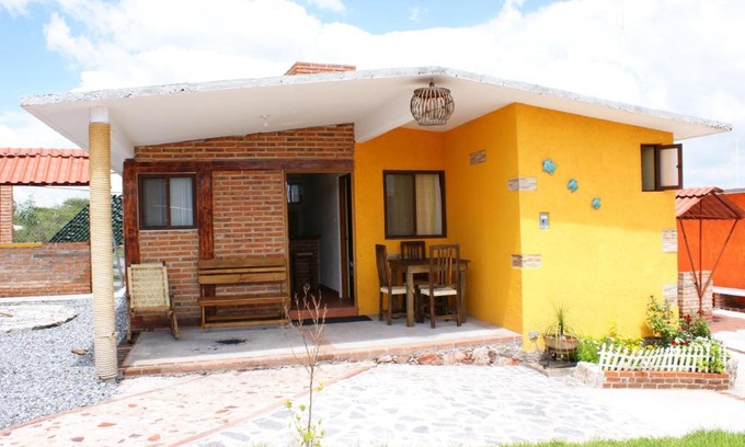 Bernal Ski Chalet | Villas La Bisnaga