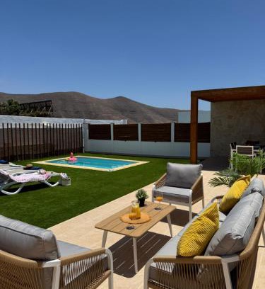 Puerto del Rosario Villa | Villas Mirafonso- PISCINA PRIVADA a 10 min de la ciudad
