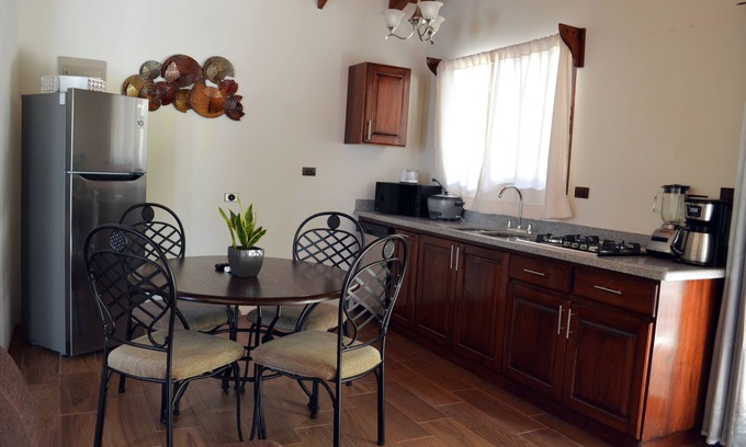 Hatillo Villa | Villas San Fernando 5 minutes from Dominical