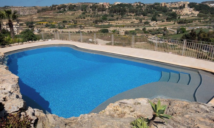 Munxar Apartment | Villeleynah Holiday Home