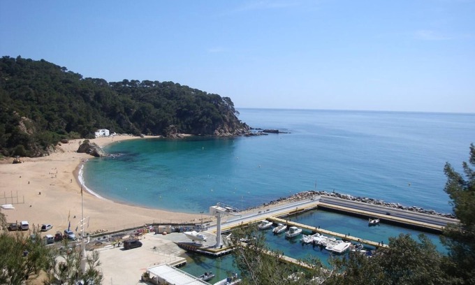 Canyelles Apartment | Villenpark Playaarena - Apt. Playa Brava C12