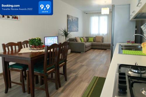 Torre Suda House | "Villetta Eromina"