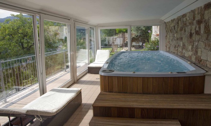 Brentonico Villa | Villetta Glicine close to the mountains and Lake Garda (CIPAT 022025-AT-349702)