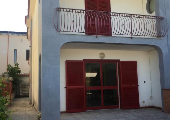 Castel Volturno House | Villetta Rossi