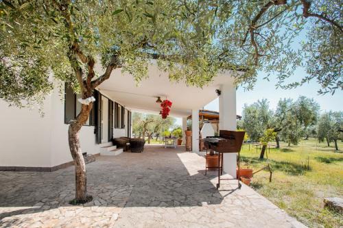 San Giovanni Rotondo House | Villetta tra Mari e Monti by BarbarHouse