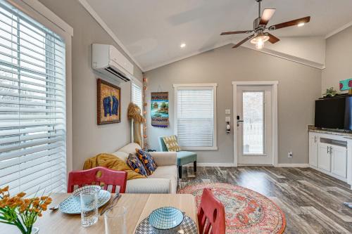 Vilonia House | Vilonia Country Cabin with Grill, Fire Pit and More!