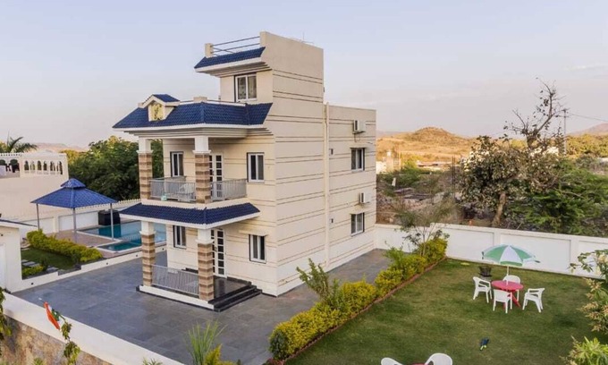 Gogunda Villa | Vinayak Retreat Villa 4BR Pvt Pool By Homeyhuts