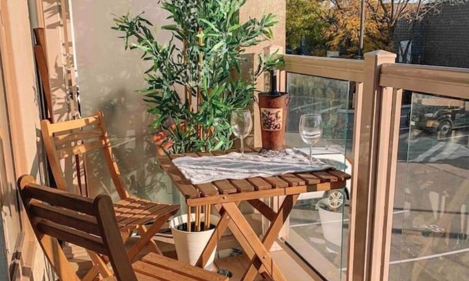 Beamsville Apartment | Vineland Townhouse | Wineries | Nature Hikes