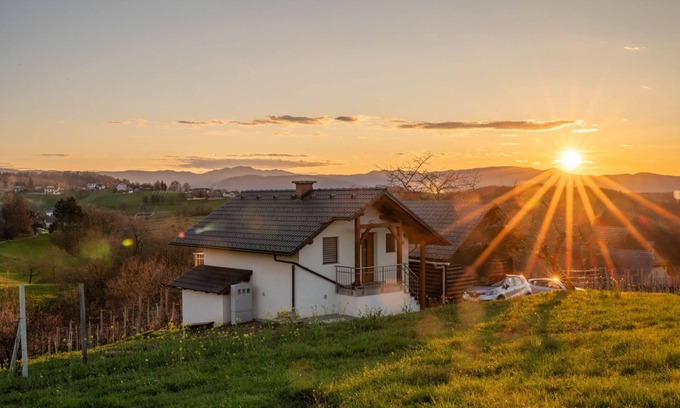 Novo Mesto House | Vineyard Cottage Mayolka, Novo mesto, Slovenia