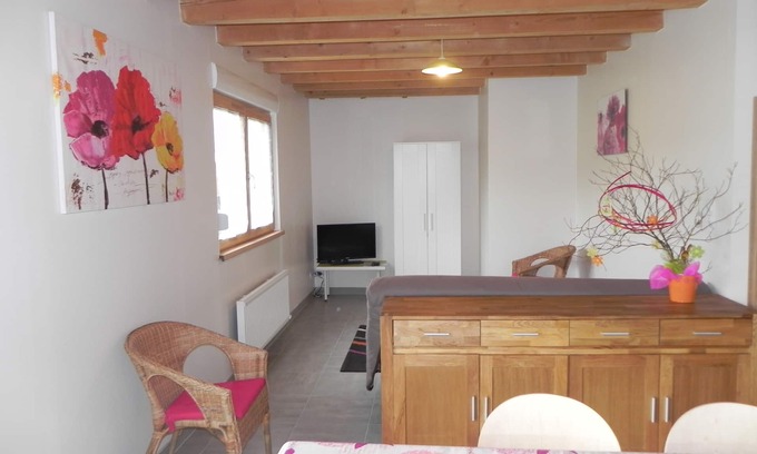 Hunawihr Apartment | Vineyard gîte near the wine route.