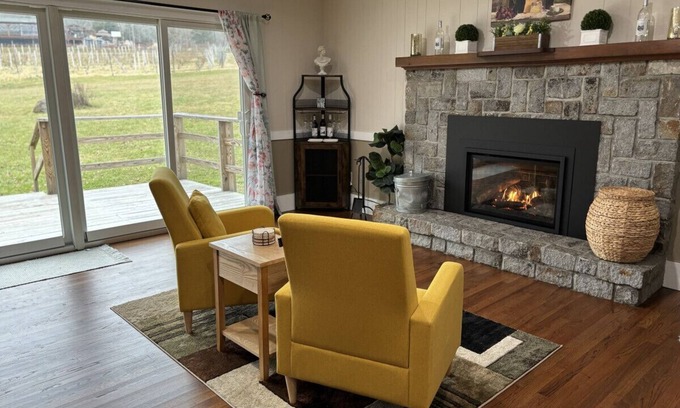 New Paltz House | Vineyard Retreat: 3BR Home-Live Music, Wine+Hiking