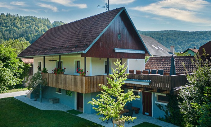 Crnomelj Apartment | Vineyard Suite Kolpa Zupančič B, Stari Trg ob Kolpi, Slovenia