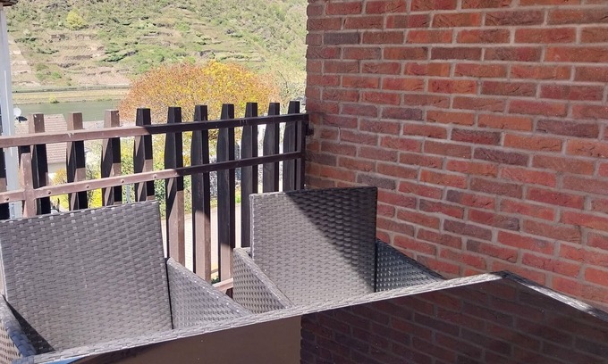 Oberfell Apartment | Vineyard vacation apartment with a great view of the Moselle