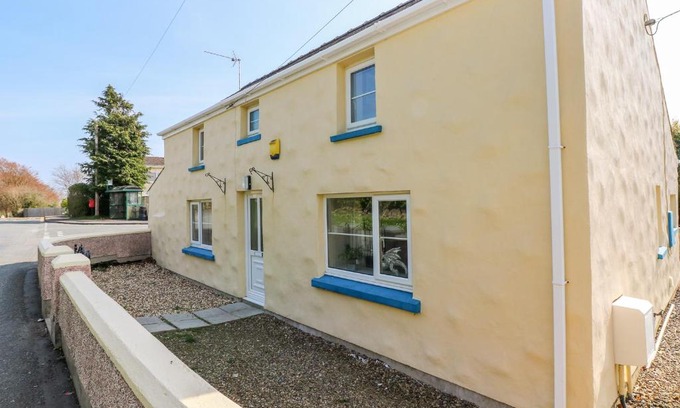 Saundersfoot House | Vineyard Vale 8