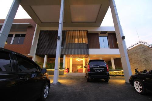 West Cirebon Hotel | Vinotel Cirebon