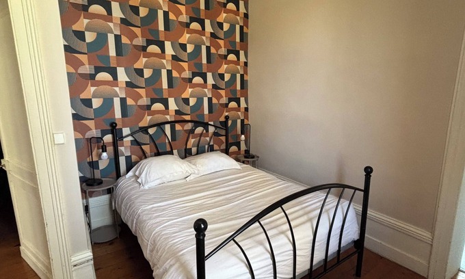 Paluel Bed & Breakfast | Vintage bed and breakfast 3 minutes from the sea - Manoir de Conteville