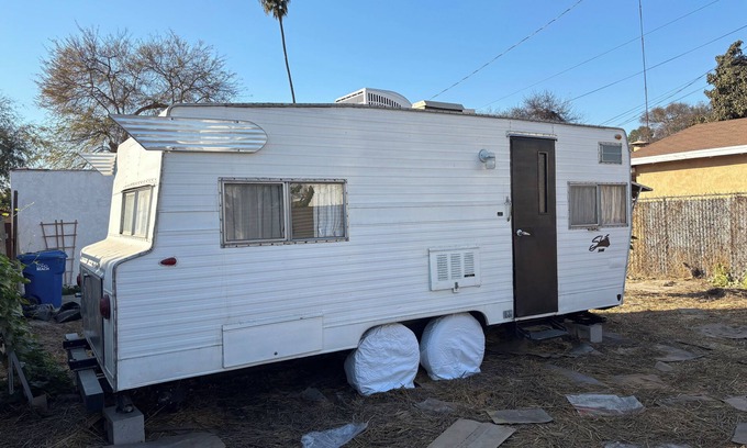 Harbor House | Vintage Camper in LBC Garden