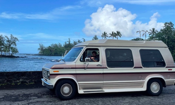 Hilo House | Vintage Campervan with Velvet Comfort - from Campervans Big Island