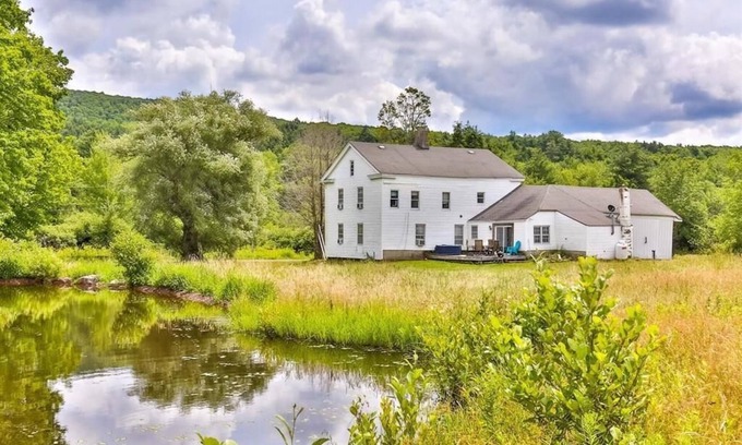Windham Other | Vintage Charm Farmhouse Retreat