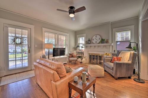 Greensboro House | Vintage Chic Cottage Less Than 1 Mile to UNC Greensboro!