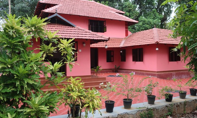 Palakkad Other | Vintage Farmhouse for Group Travellers