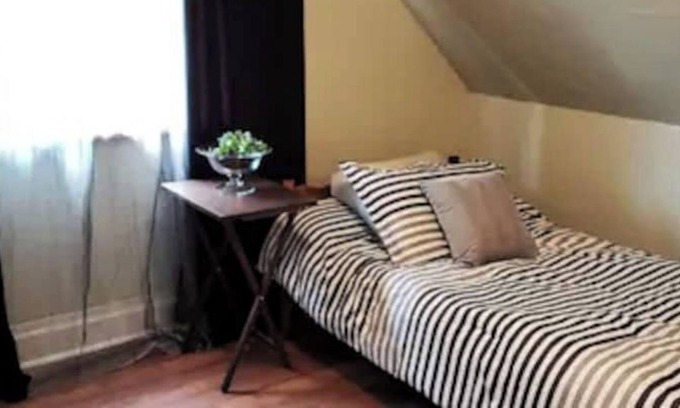 Port Credit House | Vintage House