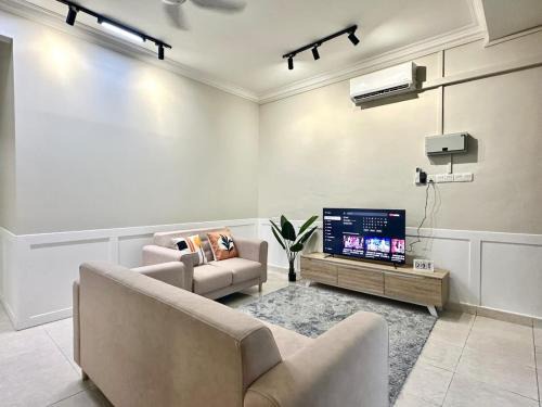 Simpang Ampat House | Vintage-Living 2Storey Haus12Pax