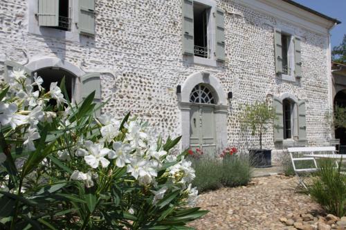 Lahitte-Toupiere House | Vintage Vert
